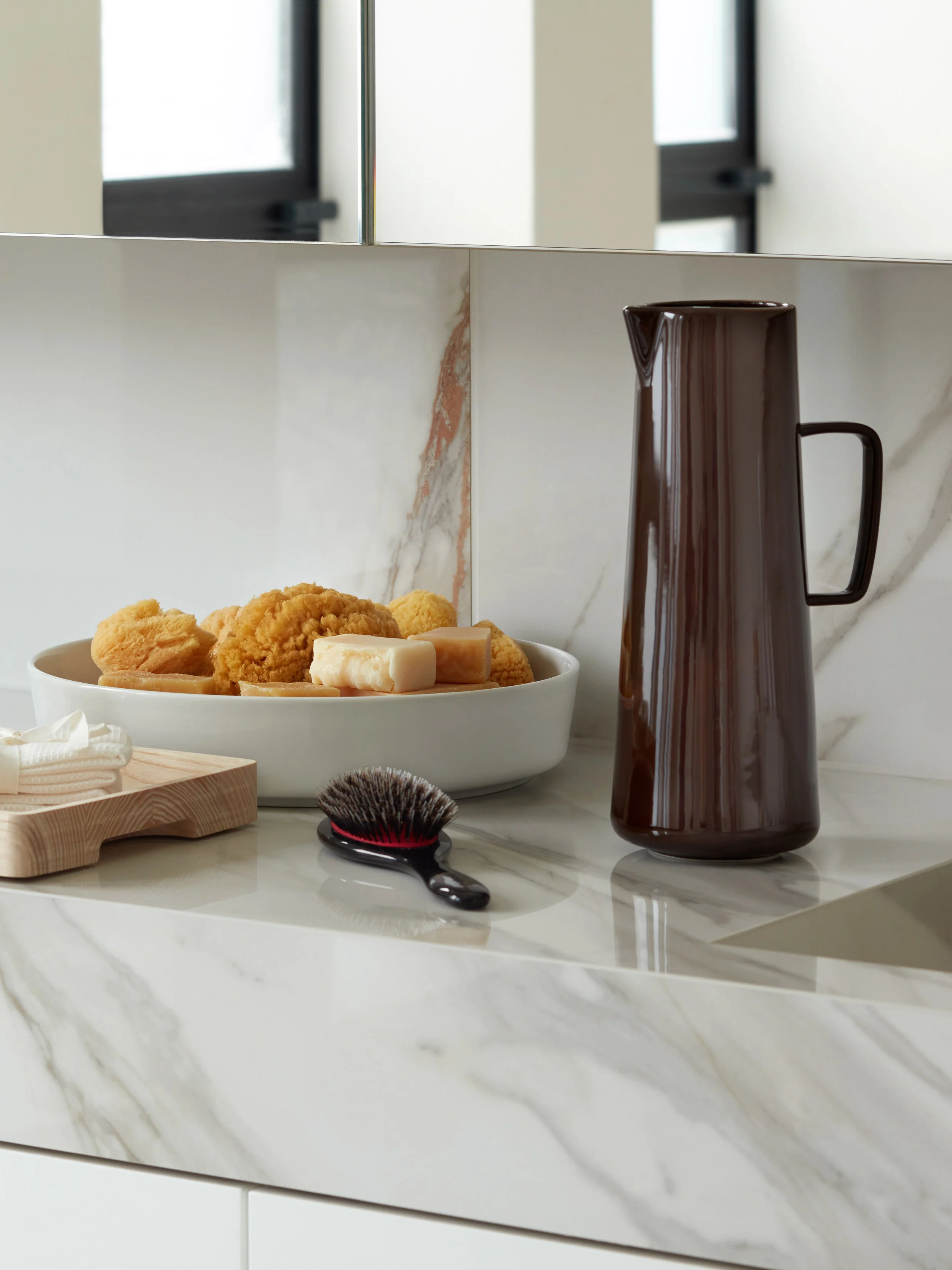 Jug - Image 33