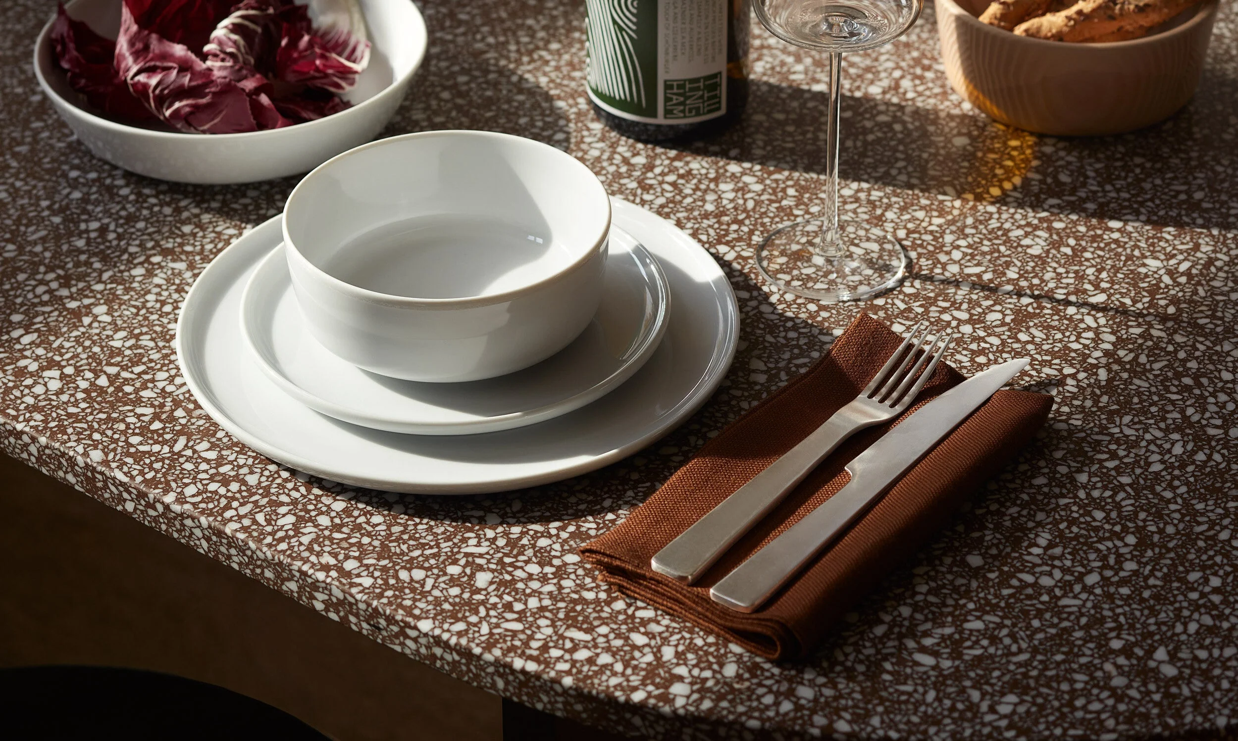 Dinnerware & Wine Glass Bundle (16 Piece) - Image 14