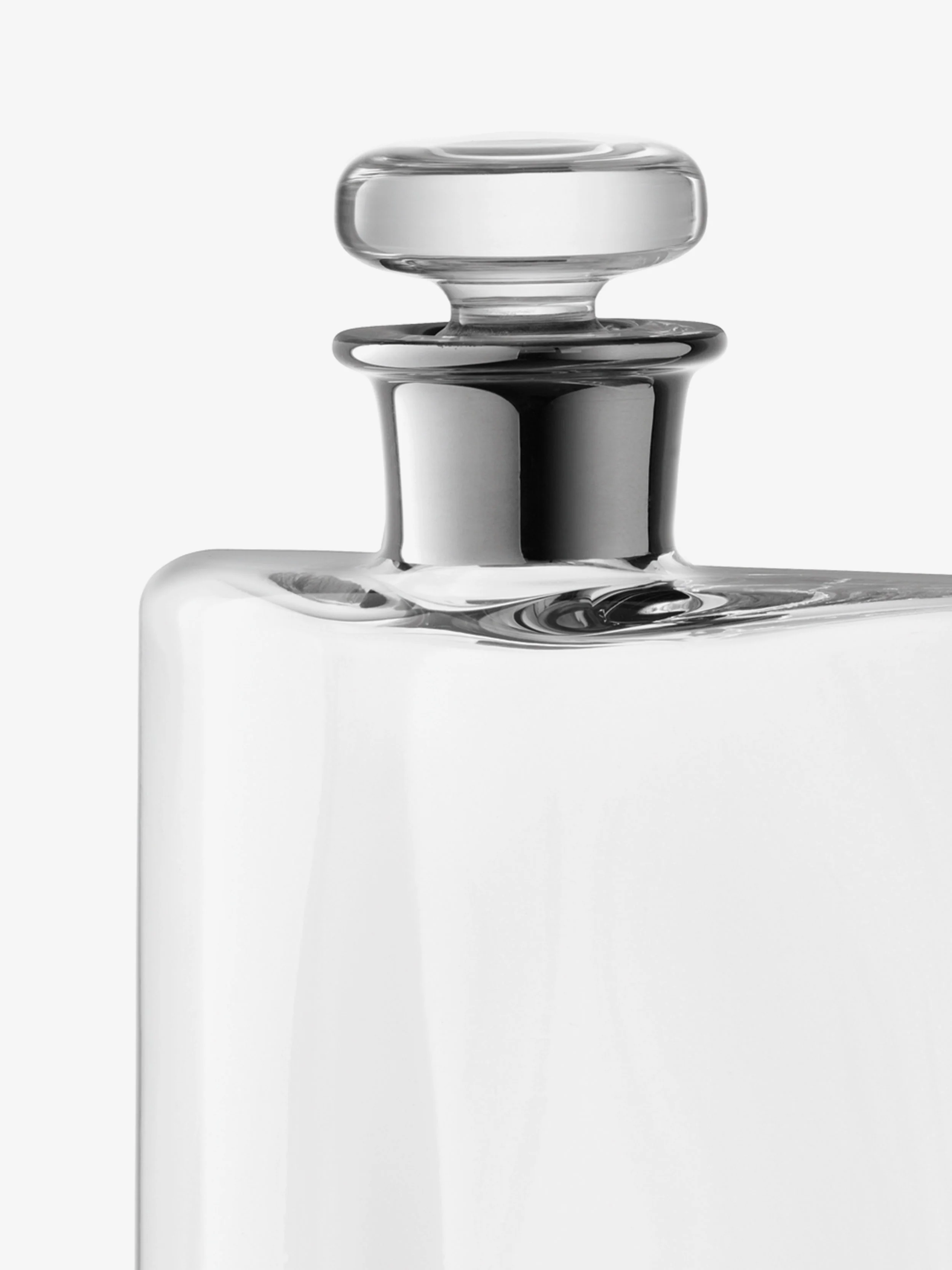 Decanter - Image 4