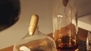 Decanter & Walnut Stopper - Image 10