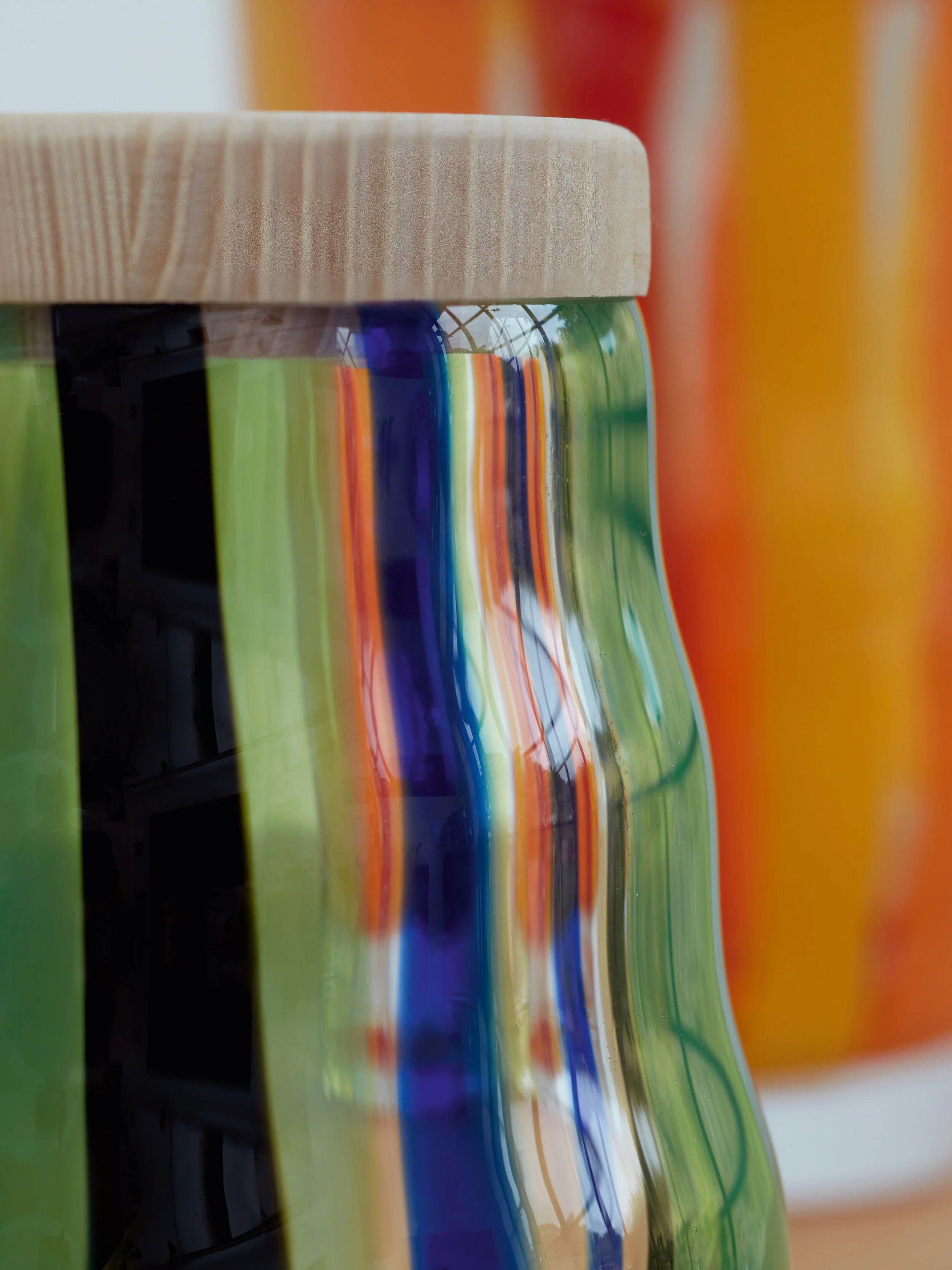 Container & Ash Lid - Image 3