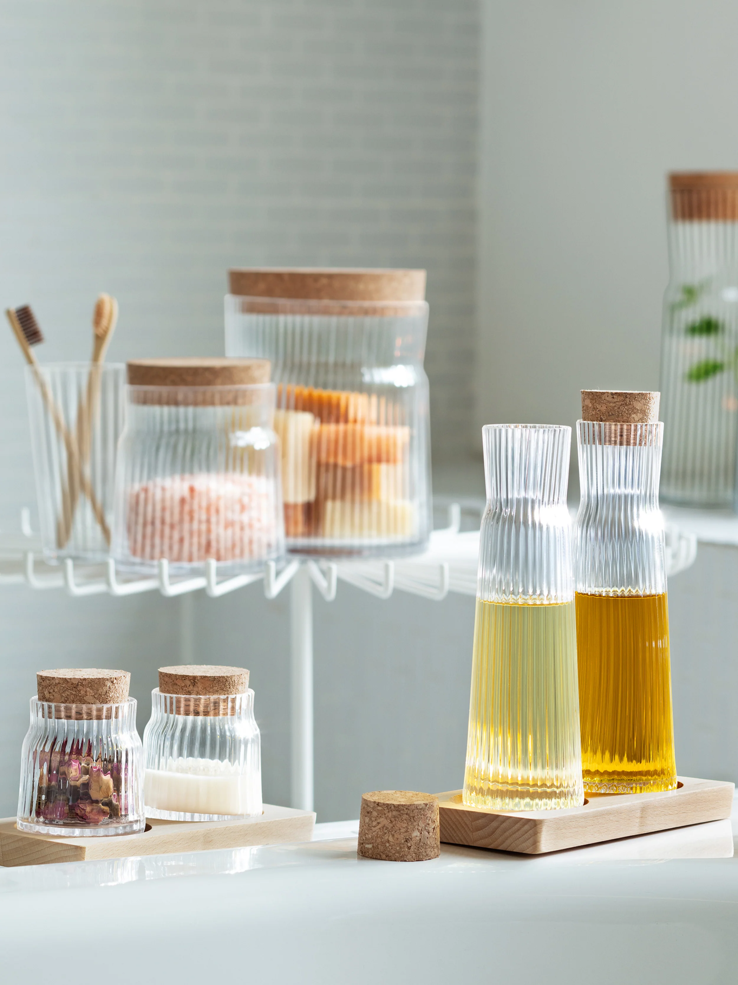 Container & Cork Stopper - Image 4