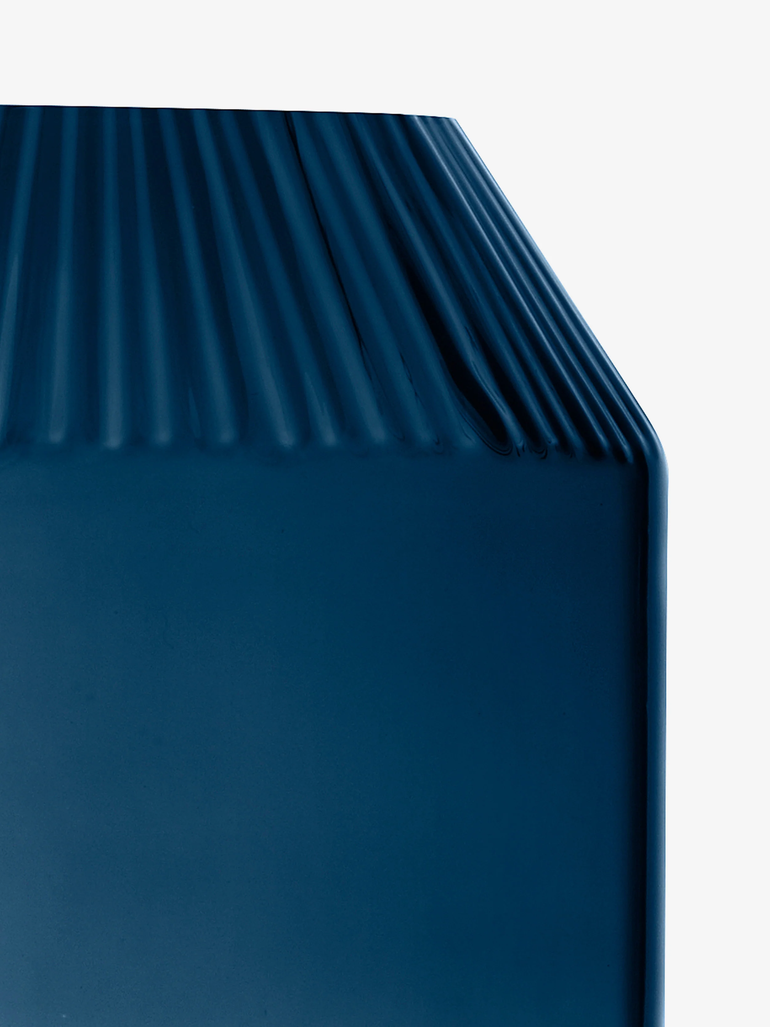 Vase - Image 3