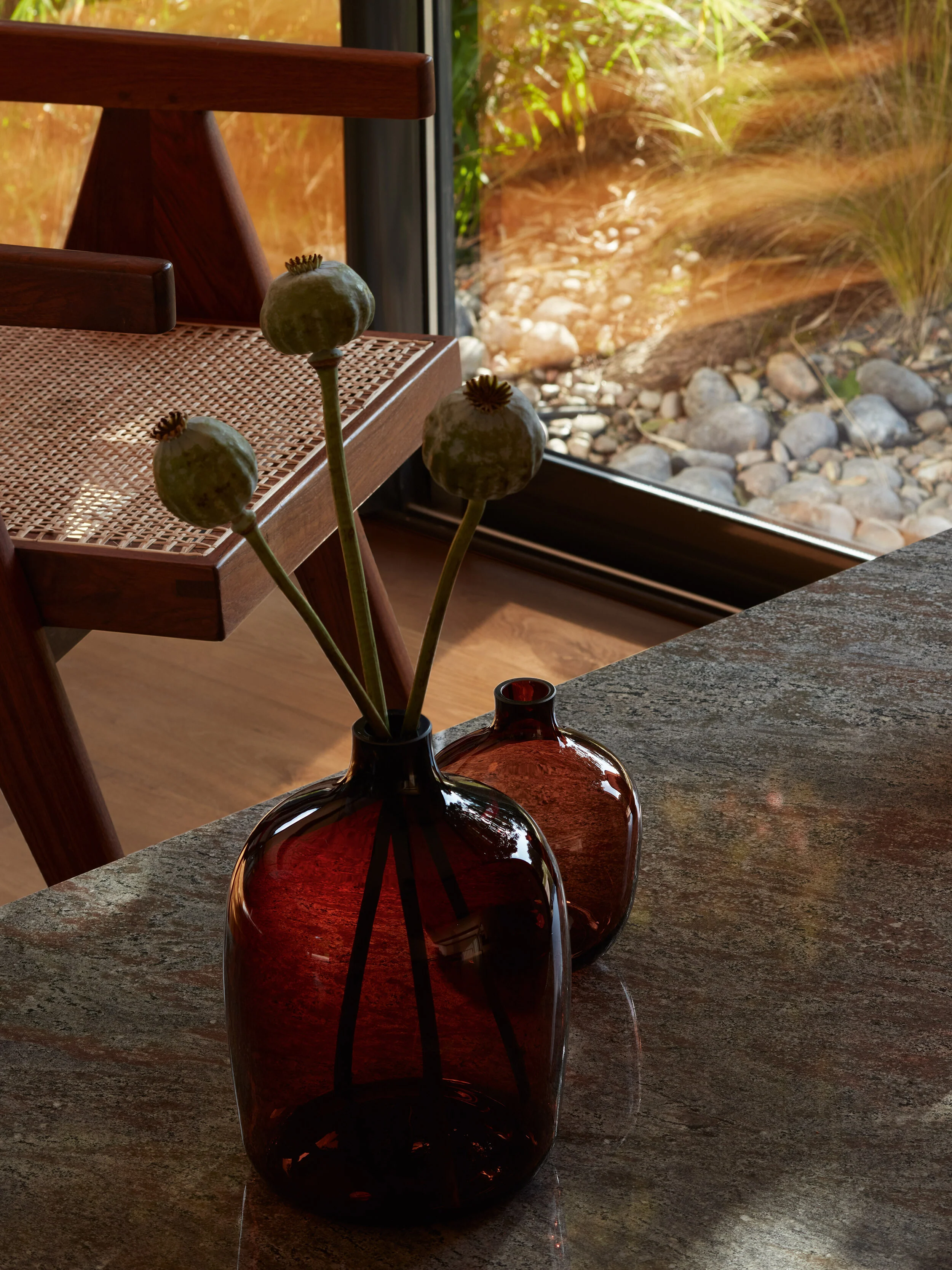 Vessel Vase - Image 7